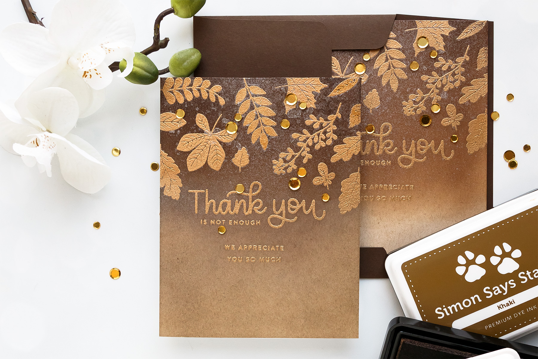 How to make Fall Thank You cards. Simon Says Stamp | Fall Thank You Cards featuring Ink Blending & Heat Embossing #cardmaking #simonsaystamp