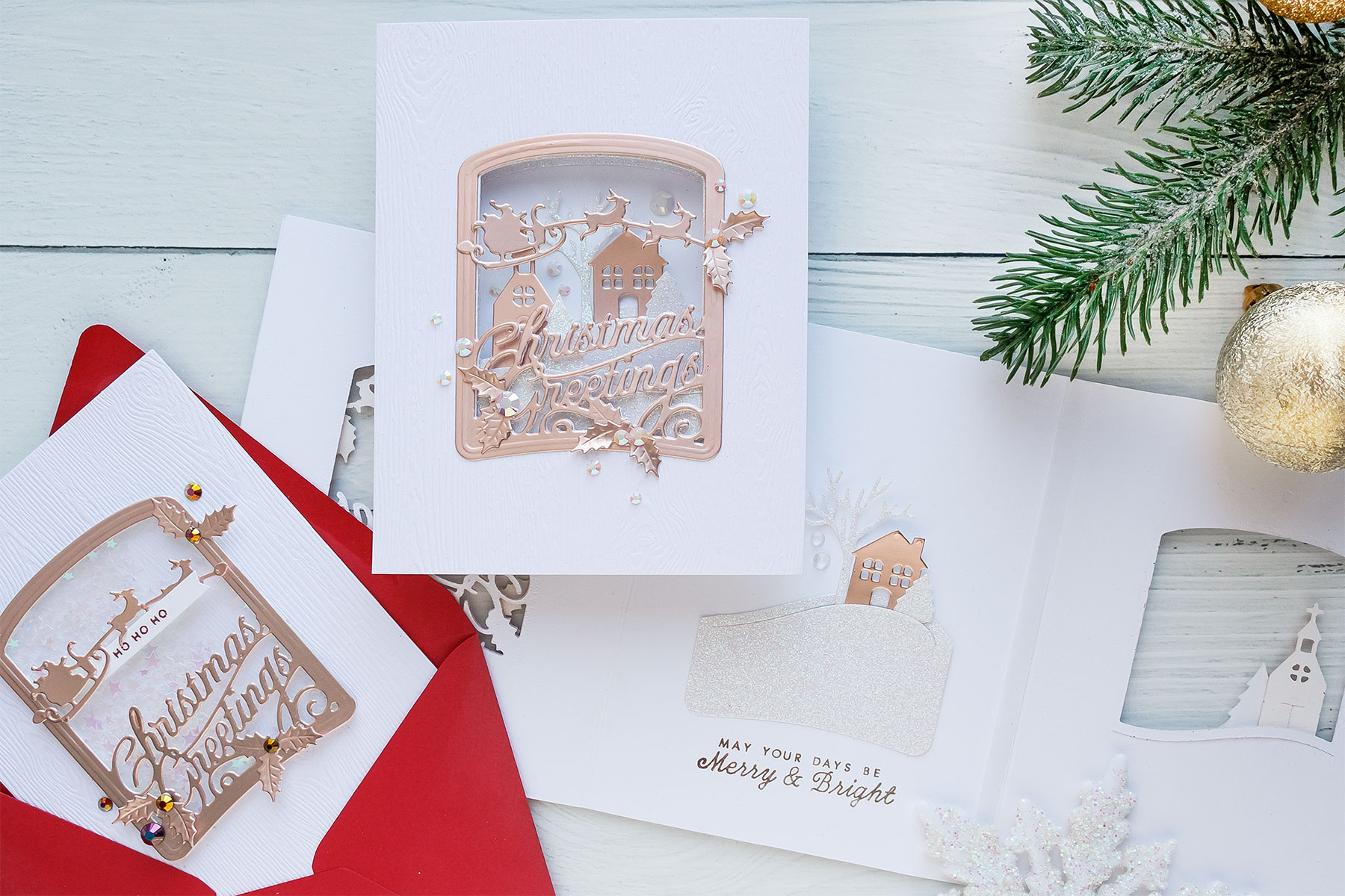 How to make Trifold Christmas Cards with the help of Die Cutting. Spellbinders Amazing Paper Grace Die of the Month - November 2018 #yscardmaking #spellbinders #christmascard